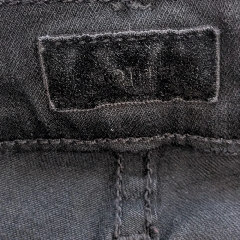 $238 MOTHER Rascal Ankle Fray Blk Beaded Stripe Raw Hem Jeans 28 HiRise Straight